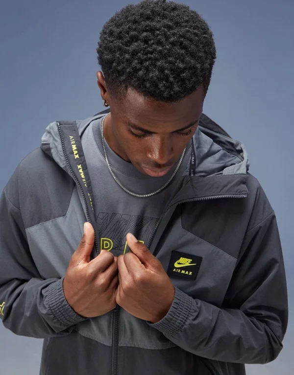 https://9nine.co.uk/wp-content/uploads/2024/02/Nike-Air-Max-Woven-Jacket-Gray.mp4